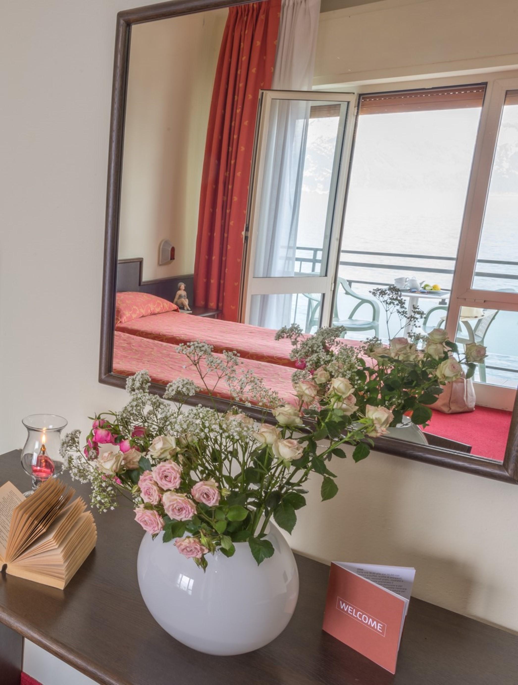 Hotel Drago Brenzone sul Garda Exteriör bild