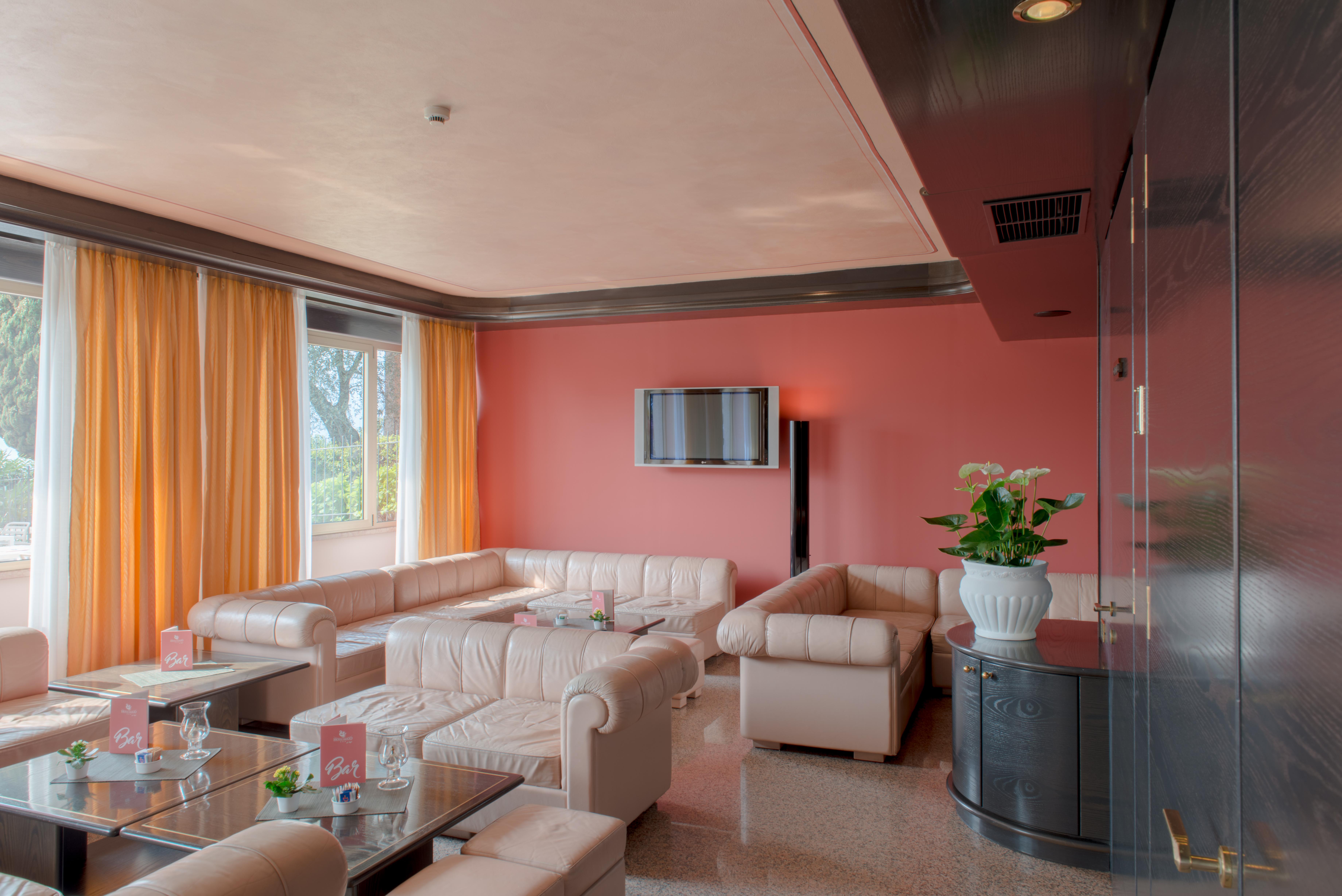 Hotel Drago Brenzone sul Garda Exteriör bild